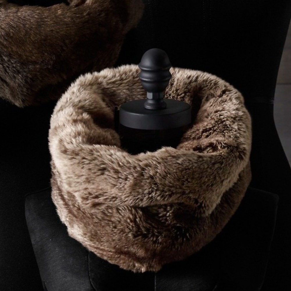 Restoration Hardware Faux Fur Infinity Scarf‎ OS Brown Luxe Winter Plush Snood